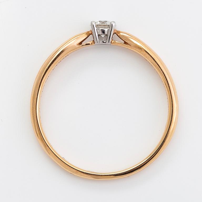 Tiffany & Co, ring, solitär, platina och 18K roséguld med en briljantslipad diamant ca 0.17 ct.