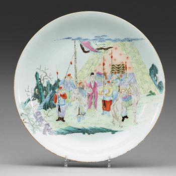 297. A Chinese famille rose dish, 20th Century.