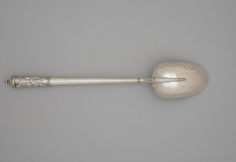 A Swedish 18th century silver serving-spoon, marks of Andreas Kinberg, Borås 1767.