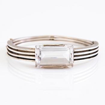 RANNEKORU, hopeaa,  itsehiottu kivi, Heribert Engelbert AB, Tukholma 1943.