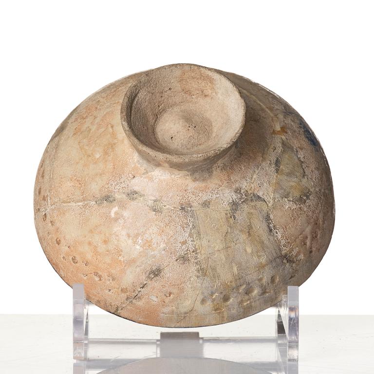 A central Asian pottery bowl,  13th century.