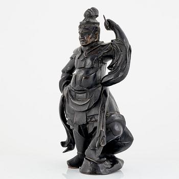 A bronze sculpture of a warrior, Meiji period (1868-1912).