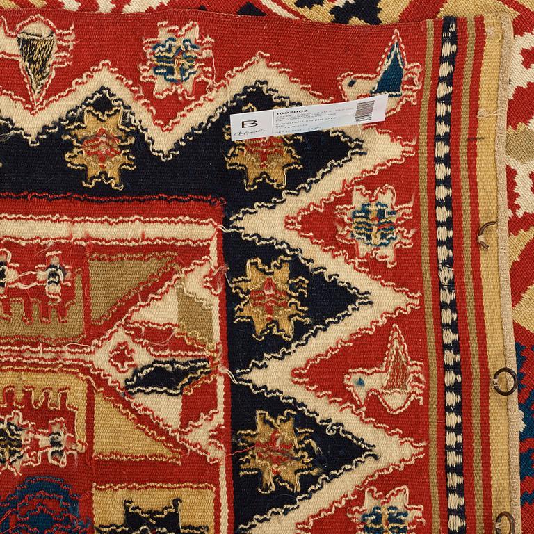 A BED COVER, double-interlocked tapestry (flat weave), ca 217 x 130,5 cm, Scania around 1830,