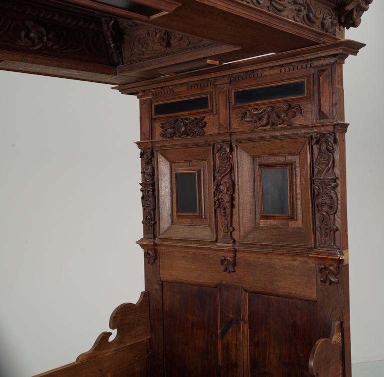 A Baroque/Baroque-style, 17/19 th Century Four-poster bed.