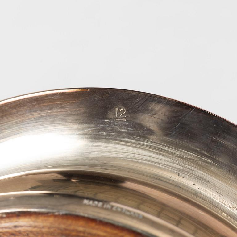 A pair of bottle coasters, silverplate, England.