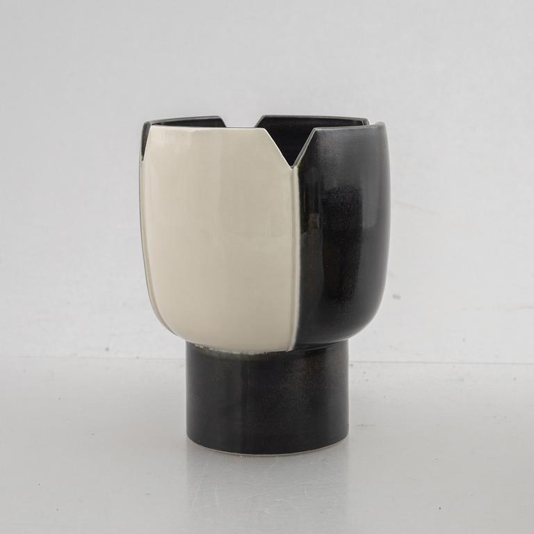 Margareta Hennix, a stoneware vase and bowl, Gustavsberg.