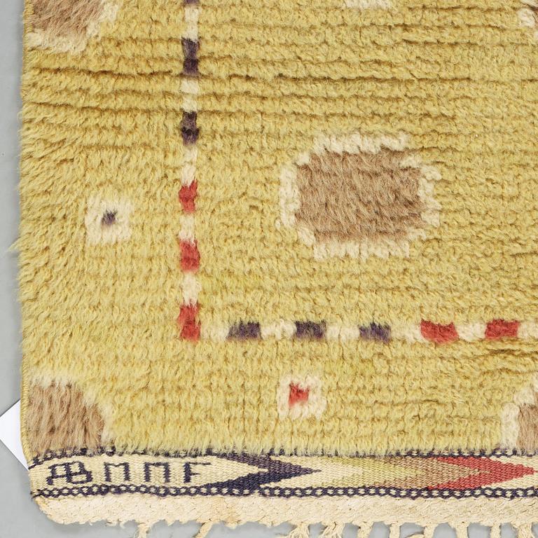 Märta Måås-Fjetterström, MATTA. "Gulrundeln". Rya. 189 x 81,5 cm. Signerad AB MMF.