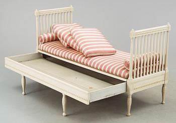 SOFFA samt STOLAR, 3 st, gustaviansk, provins, 1800-talets början.