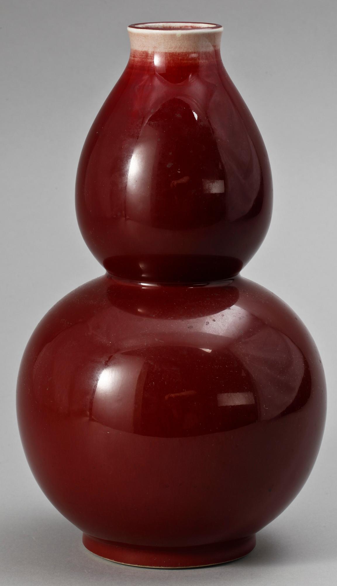 A Chinese copper-glaze vase.