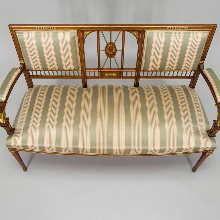 Möblemang, 8 delar, Empirestil, Ryssland, 1900-talets början.