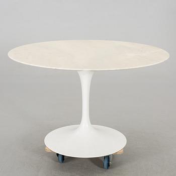 EERO SAARINEN, bord, "Tulip", Knoll international, märkt.