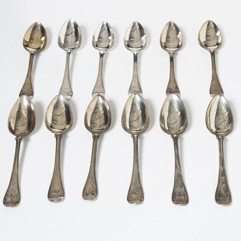 A set of twelve Swedish silver spoons, including Adolf Zethelius, Stockholm 1826.