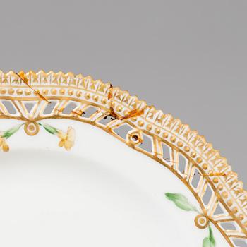 TALLRIKAR, 8 st, "Flora Danica", Royal Copenhagen, 1900-tal.