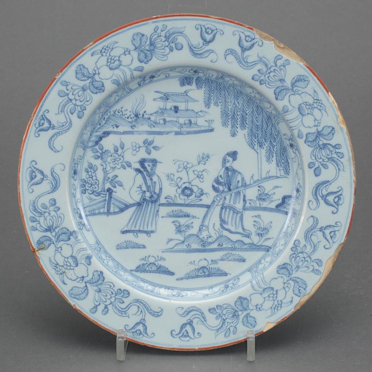 TALLRIK, Delft, 1700-tal.