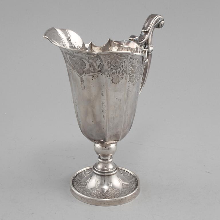 VINKANNA, sterlingsilver, 1900-tal. Vikt 595 g.