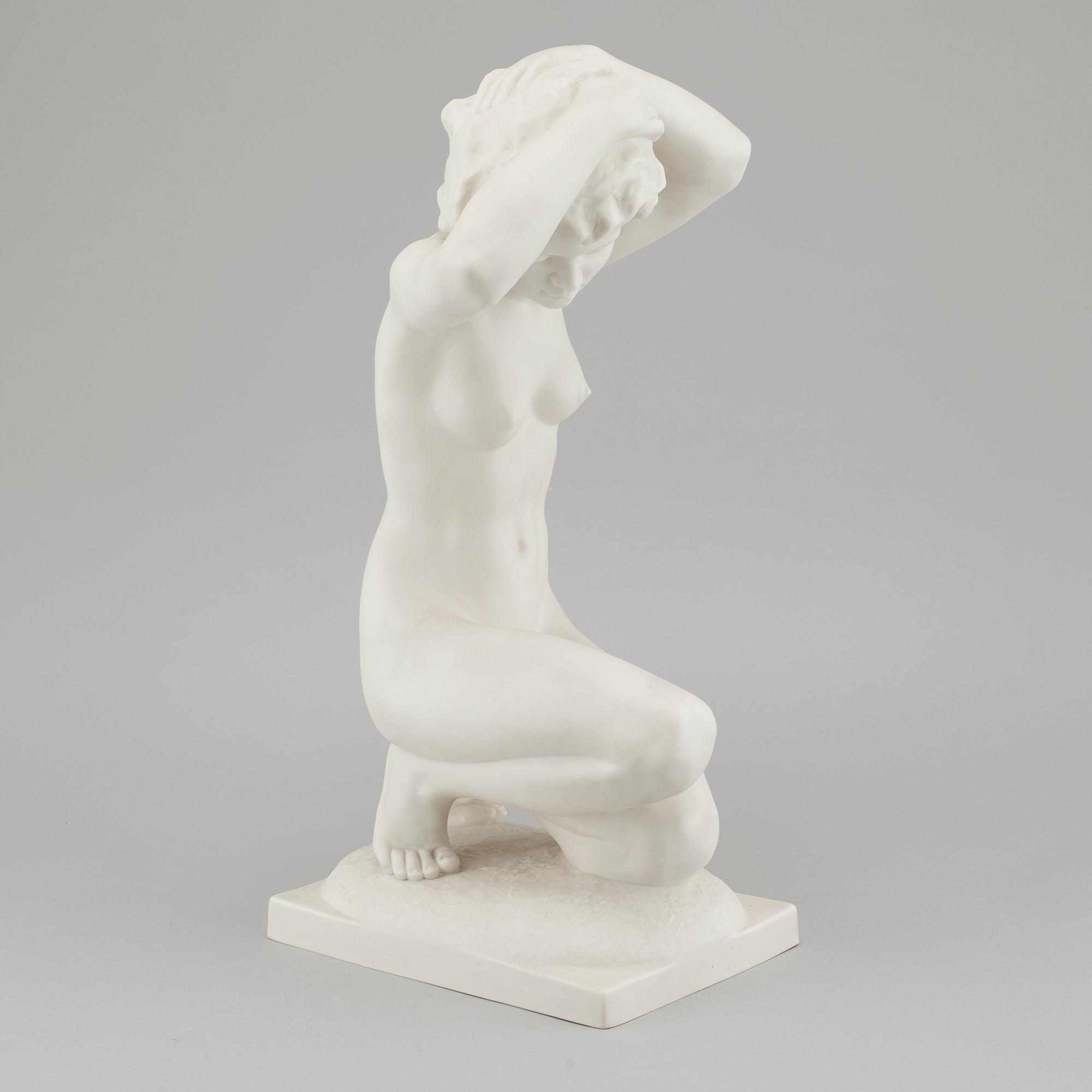A porcelain figurine by Karl Tutter for Hutschenreuther, around the mid 20th century.