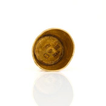 FINGERBORG, guld 18K, Jacob Engelberth Torsk, Stockholm 1872. Vikt ca 2 gram.