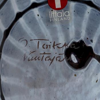 Oiva Toikka, A glass bird 'Diver', signed O. Toikka Nuutajärvi.