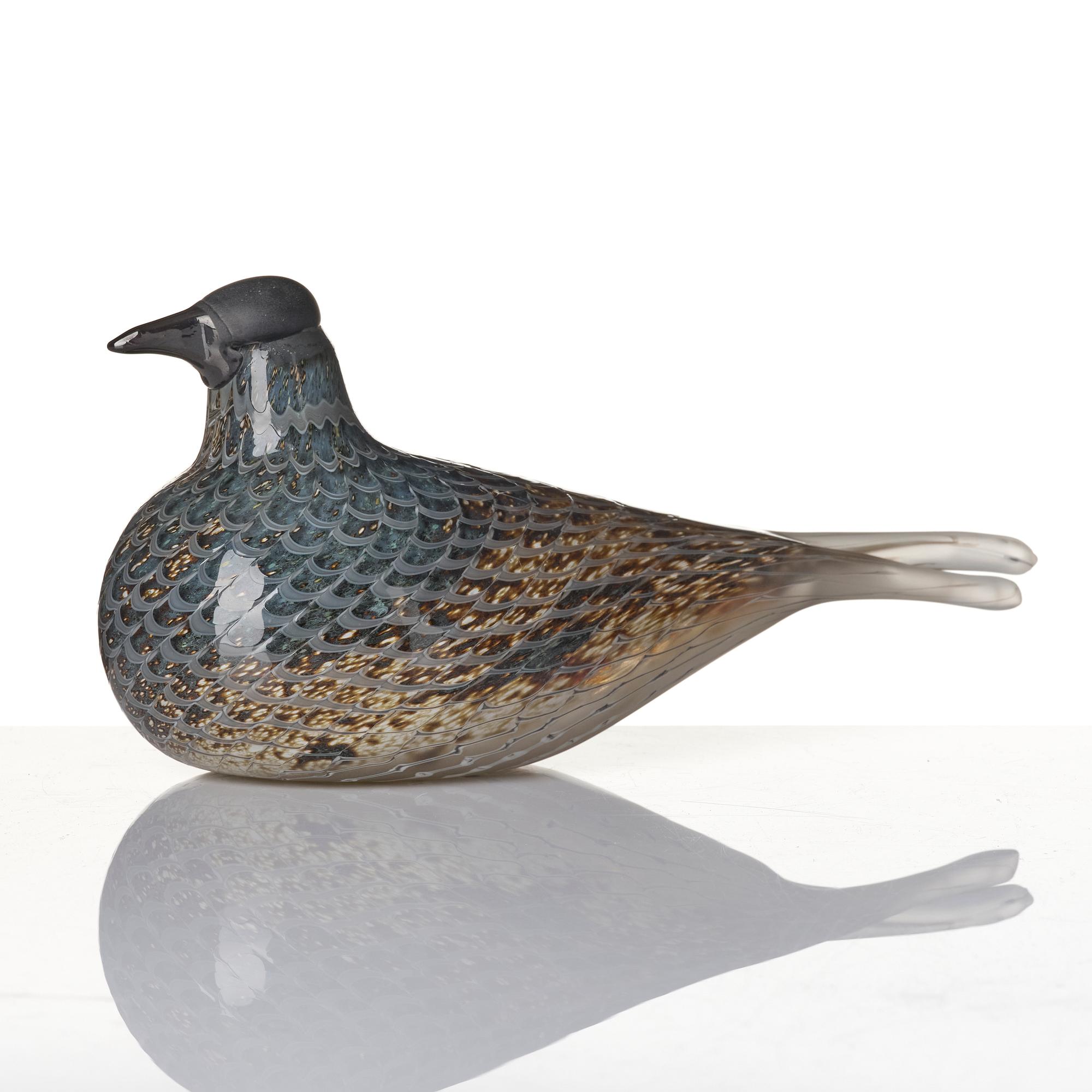 Oiva Toikka, a bird, 'Labbe', Nuutajärvi Notsjö, Finland.