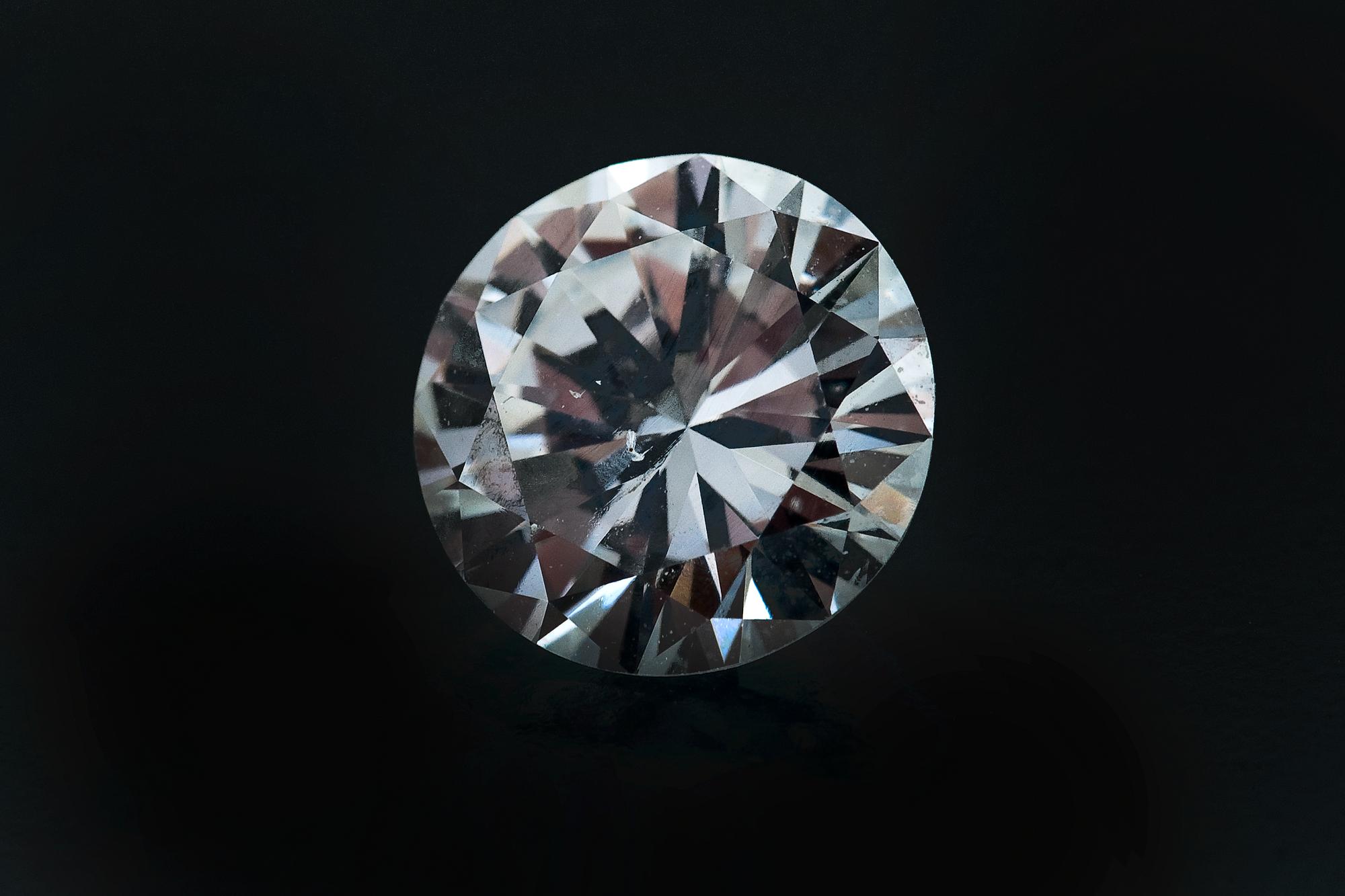 DIAMANT.