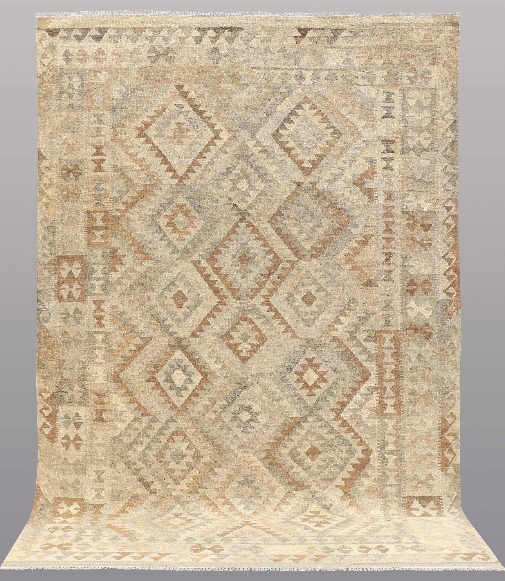 A CARPET, Kelim, ca 302 x 200 cm.