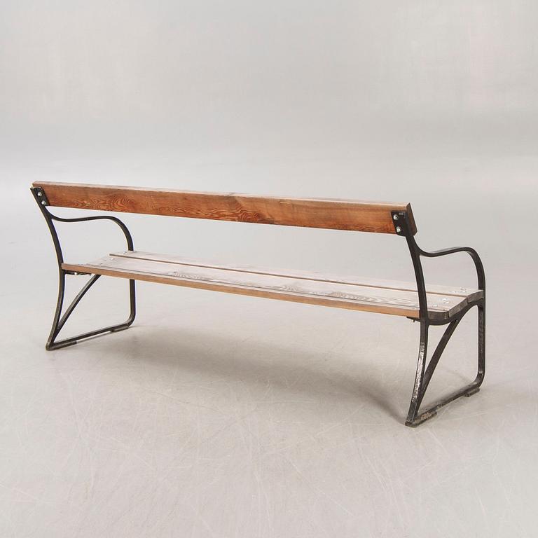 A Folke Bensow, mid 1900s cast iron garden sofa from Näfveqvarn's bruk.