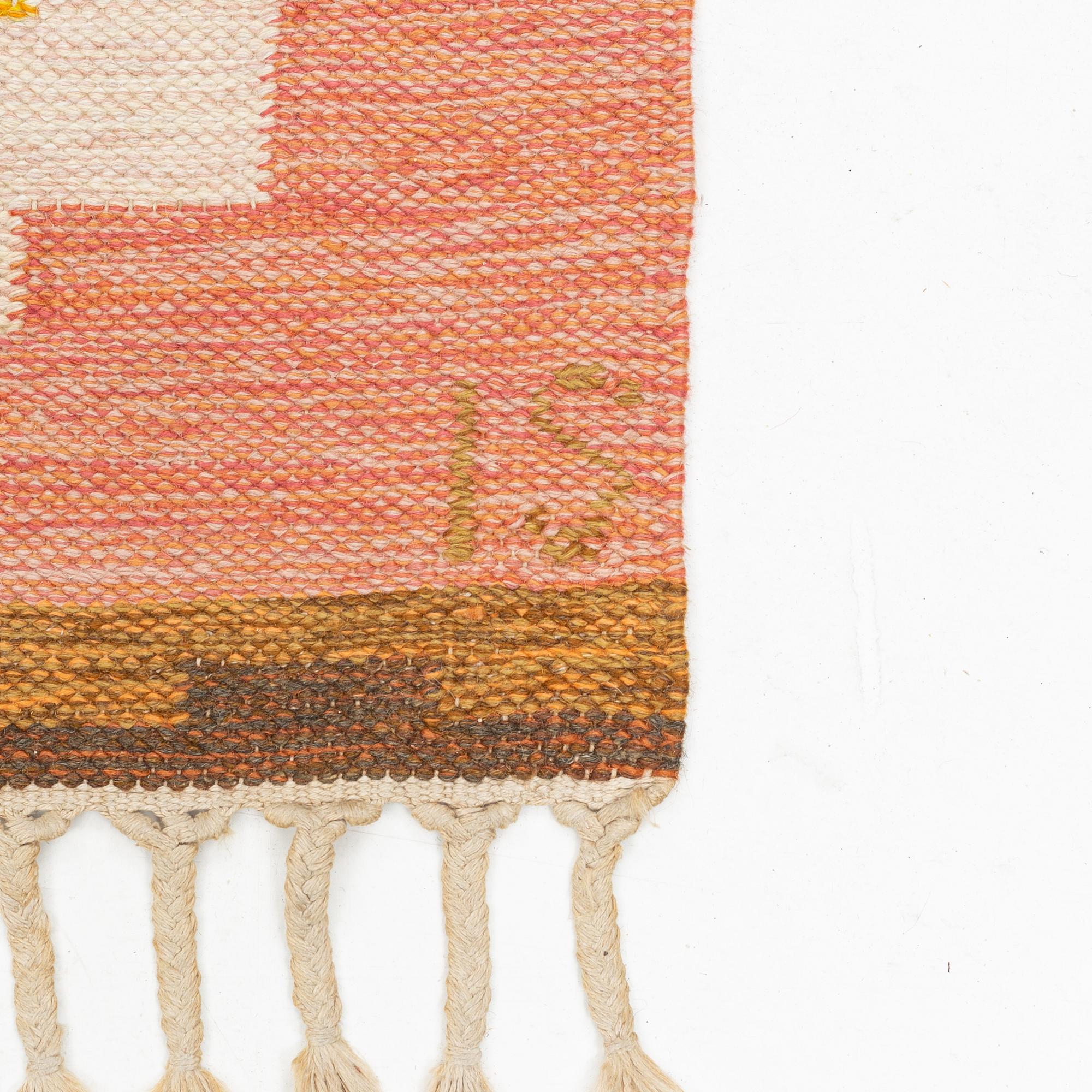 Ingegerd Silow, a flat wave rug, signed IS, c. 230 x 170 cm.