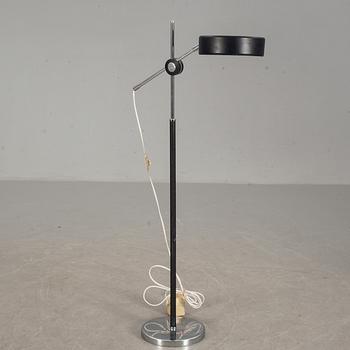 GOLVLAMPA, modell 591 Simris/Olympia, kallad "Stekpannan", Anders Pehrson, Ateljé Lyktan, Åhus.