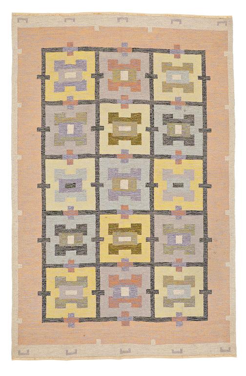 AGDA ÖSTERBERG, A CARPET, flat weave, ca 304,5 x 199,5 cm, an embroidered signature at the back: AGDA ÖSTERBERG,