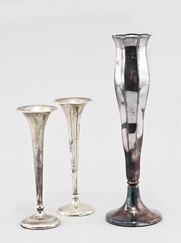 VASER, 3 st, silver, Tyskland samt England, 1900-tal.