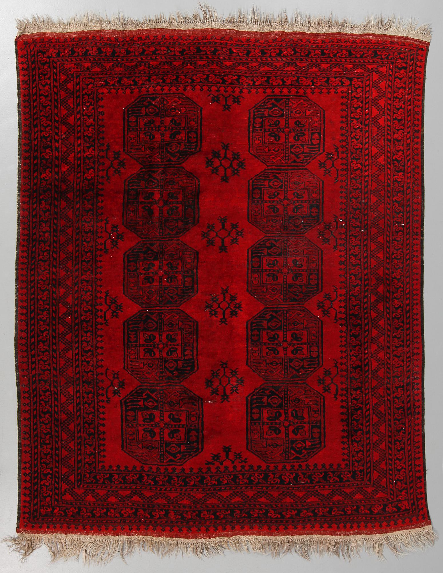 MATTA, Afghan, 1900-talets andra hälft, 198 x 168 cm.