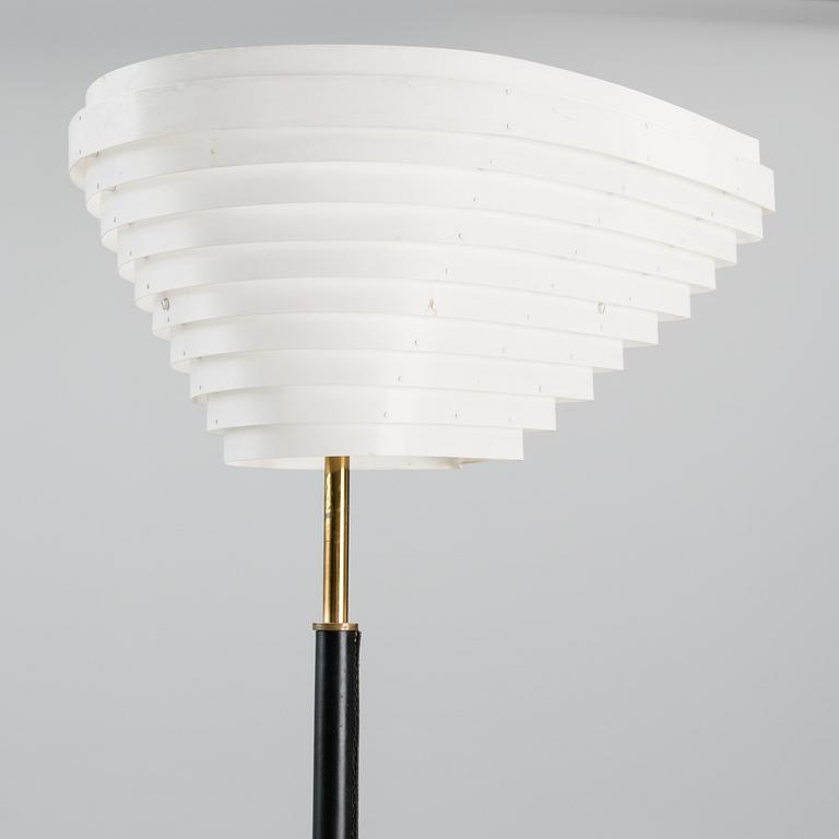 An "Angel's Wing", model A 805, floor light stamped Valaistustyö.