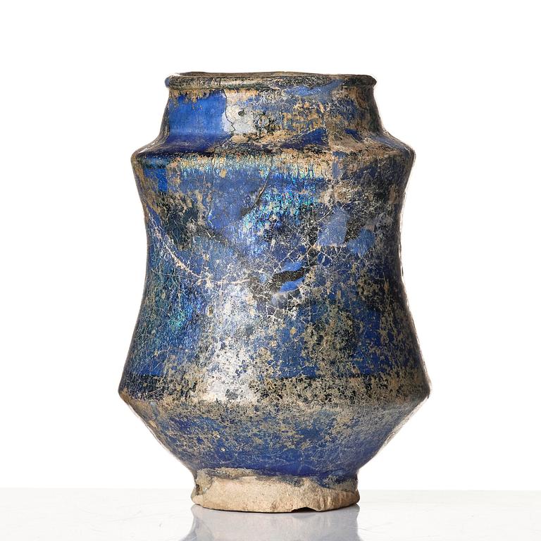 A blue and white glazed pottery vase, central Persia (Iran), 11th to 12th century.