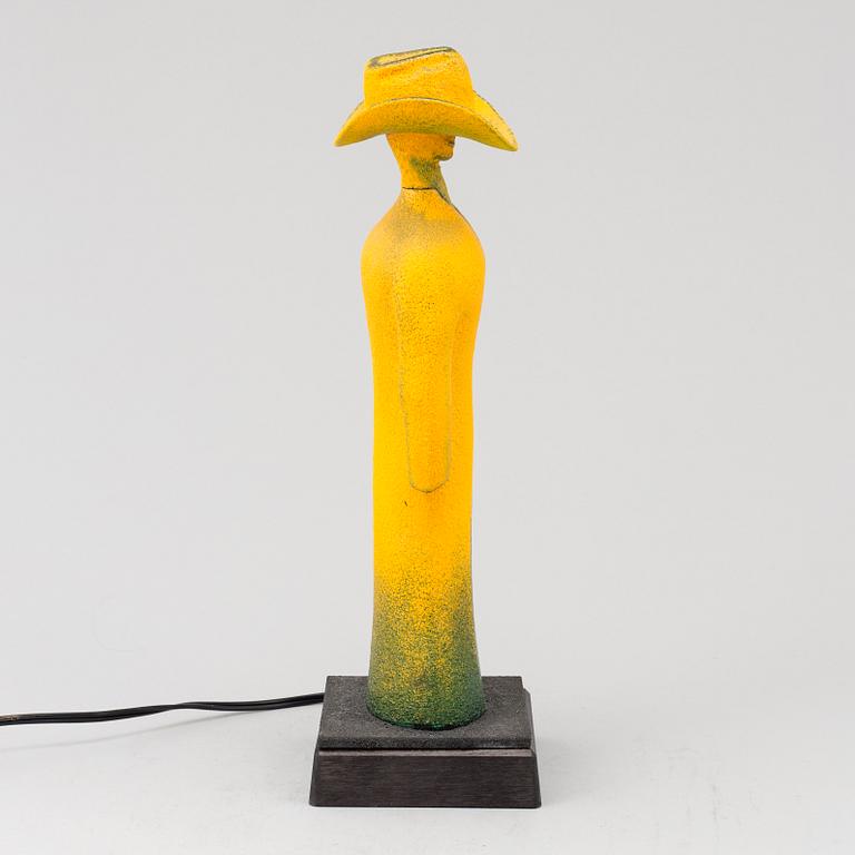 A Kjell Engman glass sculpture. Signed. Kosta Boda Limited edition.