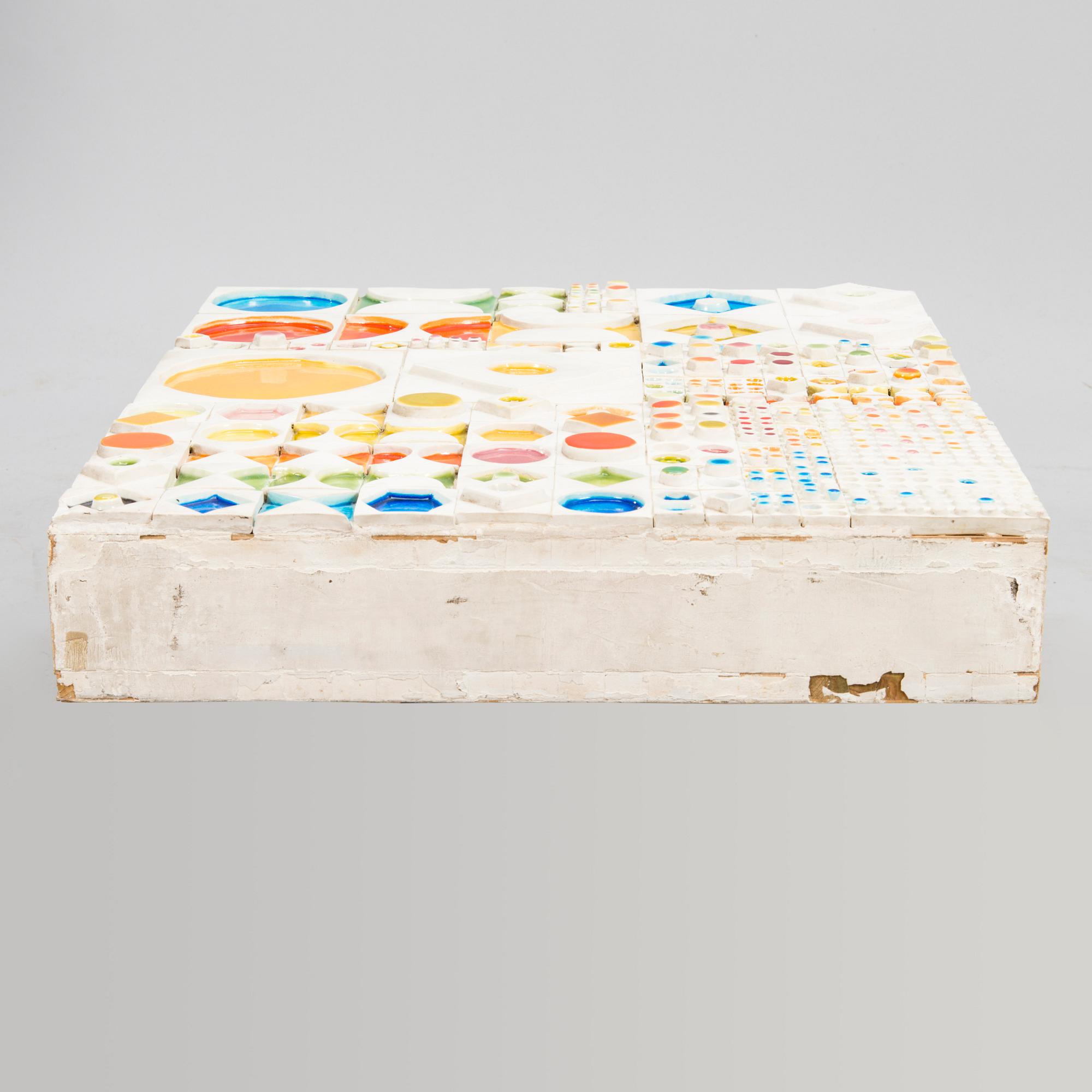 RUT BRYK, relief, porslin, "Candy", signerad Rut Bryk 1970.