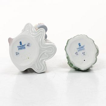 Lladró, 5 figuriner, " Flowers for mommy", "For a special someone", "Gime me a hug", "Classic scout", " Off to school".