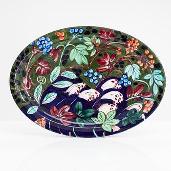 Dorrit von Fieandt, a porcelain bird tureen and a serving dish, monogram signed. Arabia, Finland 1980s.