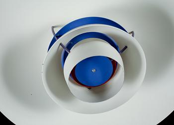 TAKLAMPA, "PH 5", Poul Henningsen, Louis Poulsen, Danmark, 1900-talets andra hälft, höjd ca 30 cm.