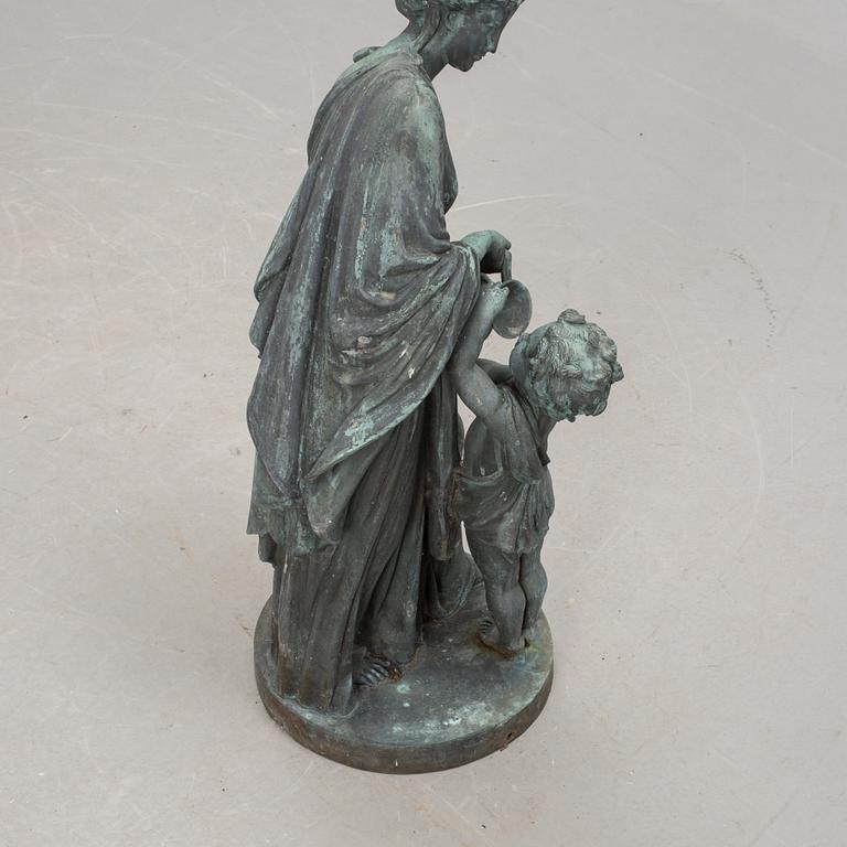 TRÄDGÅRDSSKULPTUR, patinerad brons,  1900-tal.