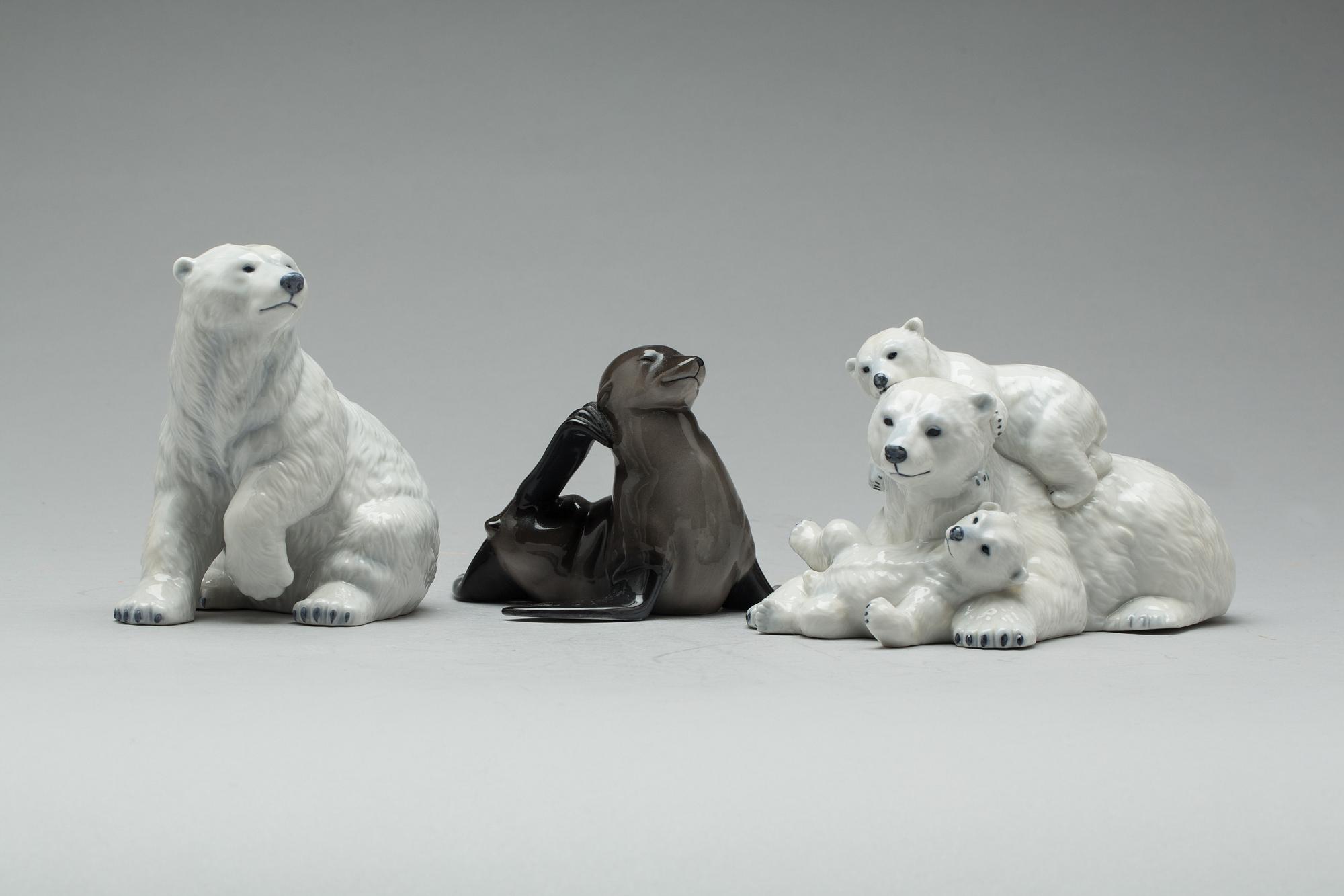 FIGURINER, 3 st. Porslin. Royal Copenhagen.