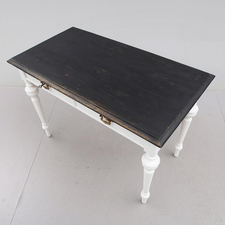 SKRIVBORD, sent 1800-tal.