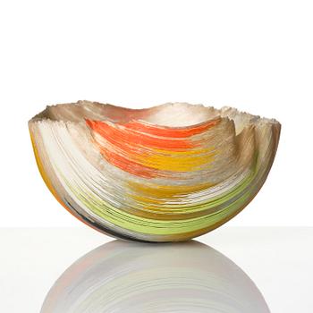 Mary Ann Toots Zynsky, a filet-de-verre glass bowl, Seattle, USA.