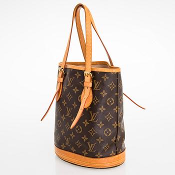 Louis Vuitton, "Petit Bucket", väska samt pochette.