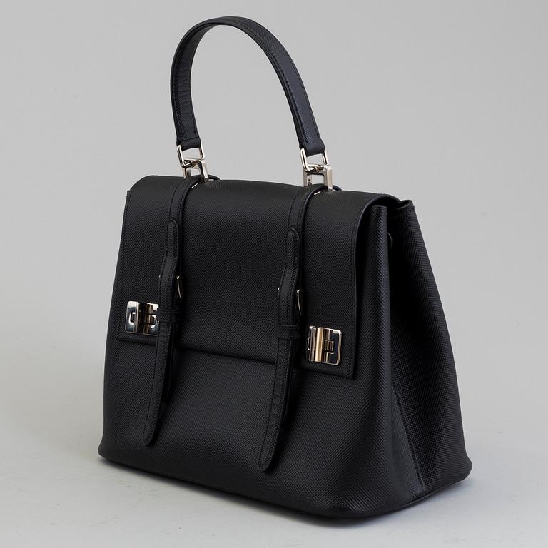 PRADA, väska.
