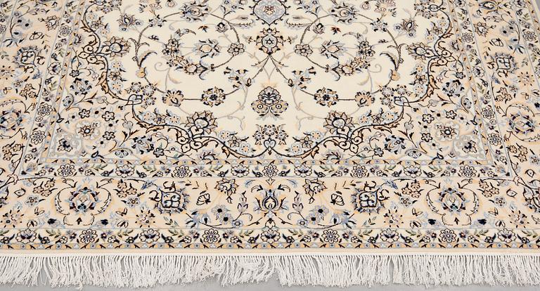 Matta, Nain part silk, sk 6 LAA, ca 252 x 175 cm.