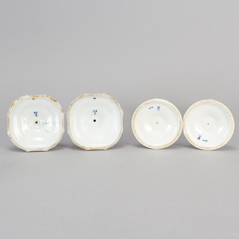 LJUSSTAKAR, 4 (2+2) st, porslin. Meissen, 1800-1900-tal.