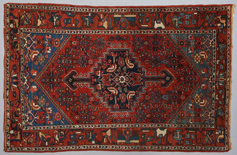 MATTA, möjligen Hamadan, old/semiantik, 200 x 130 cm.