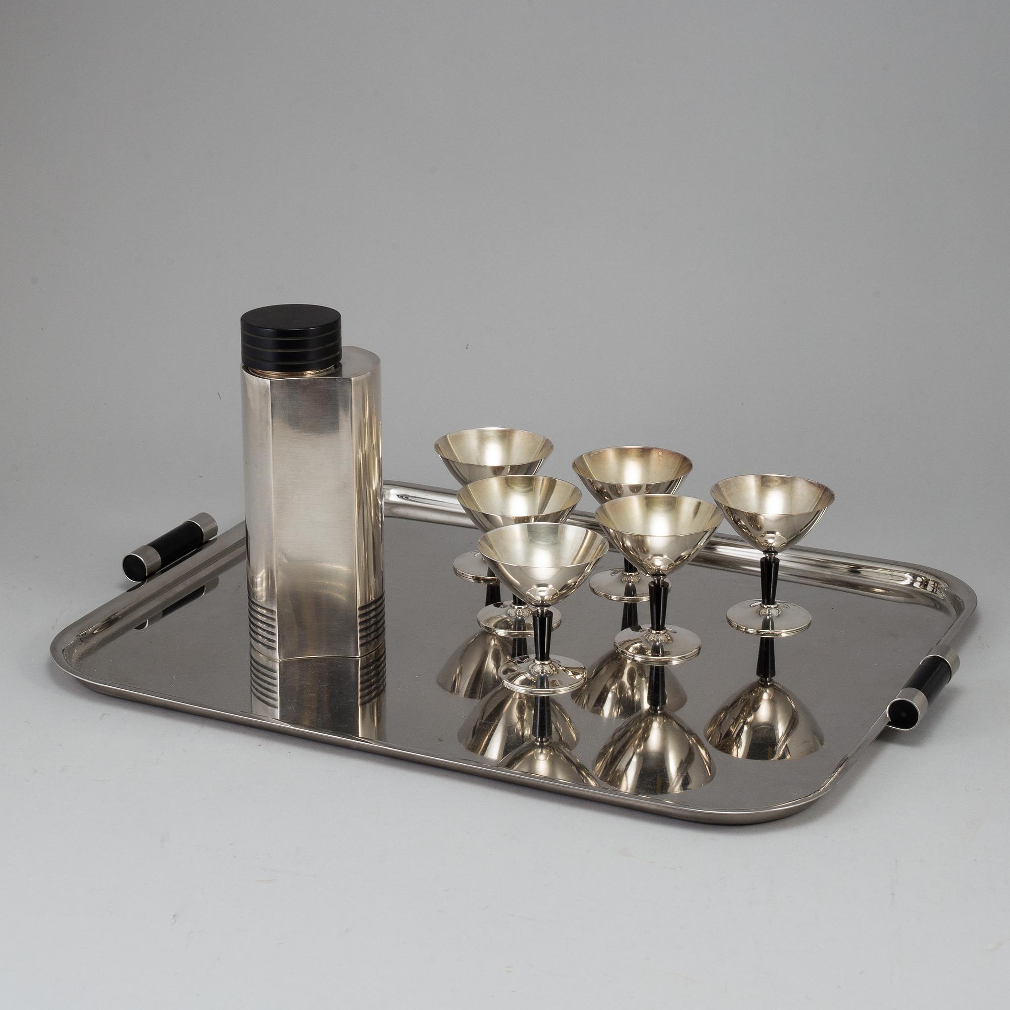 FOLKE ARSTRÖM, cocktailshaker samt 6 cocktailglas.