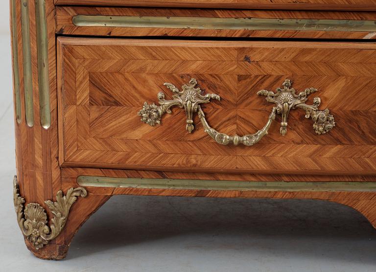 BYRÅ, régencestil, troligen 1800-tal.