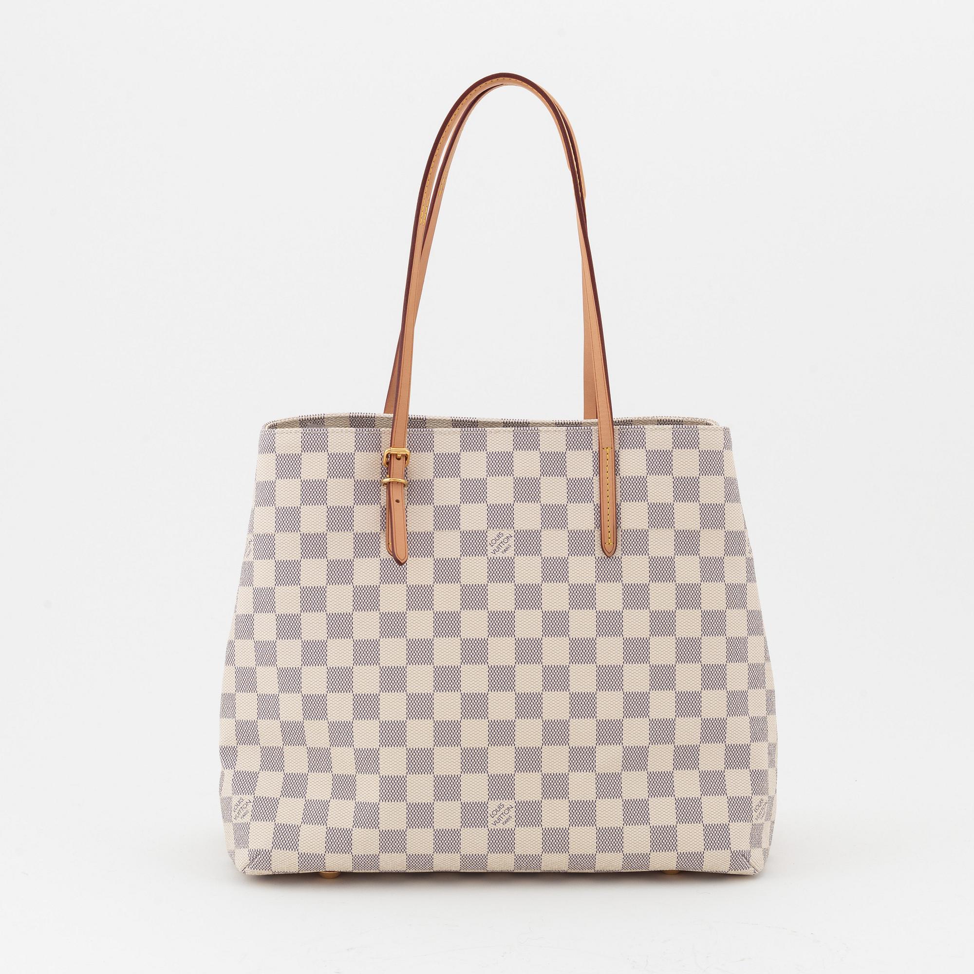Louis Vuitton, a Damier Azur 'Cabas Adventure' tote bag, 2014.